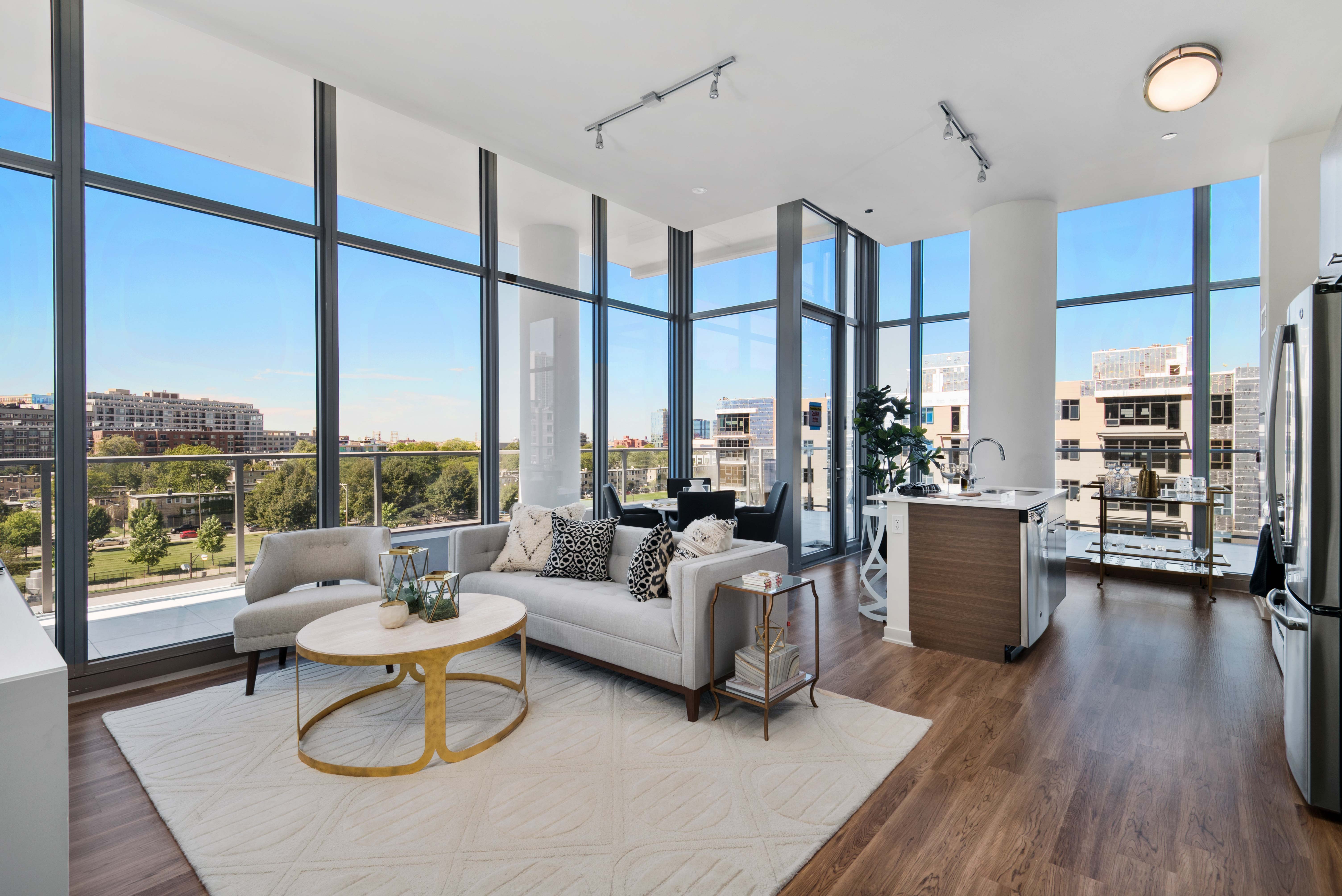 Chicago Luxury Apartment Building Interior Design By Soucie Horner Ltd 